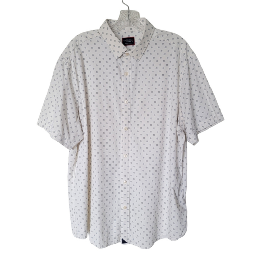 UNTUCKit White Short-Sleeve Button-Down Shirt with Small Blue Micro Print